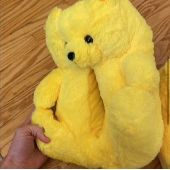 Fuzzy Stuffed Teddy Bear Slippers, Set of Two Pairs: Green & Yellow, sz M - Picture 3 of 11